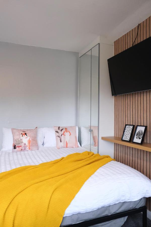 Bee Stays - Northway House Warrington  Exterior foto